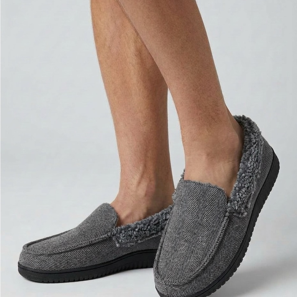 Dearfoams Charcoal Herringbone Men's Slip-Ons size 9-10